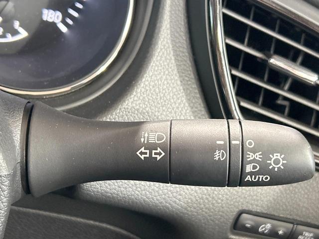 エクストレイル 20Xi 禁煙車 デジタルインナーミラー 全周囲カメラ プロパイロット 純正ナビ Bluetooth再生 フルセグ LEDヘッドライト ルーフレール ETC エマージェンシーブレーキ 純正アルミ(27枚目)