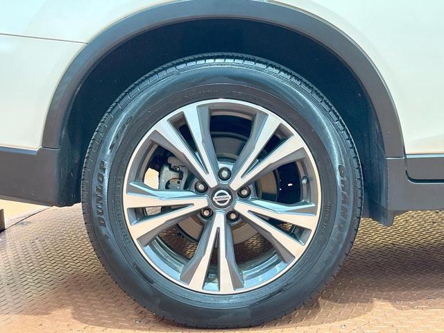 エクストレイル 20Xi 禁煙車 デジタルインナーミラー 全周囲カメラ プロパイロット 純正ナビ Bluetooth再生 フルセグ LEDヘッドライト ルーフレール ETC エマージェンシーブレーキ 純正アルミ(41枚目)