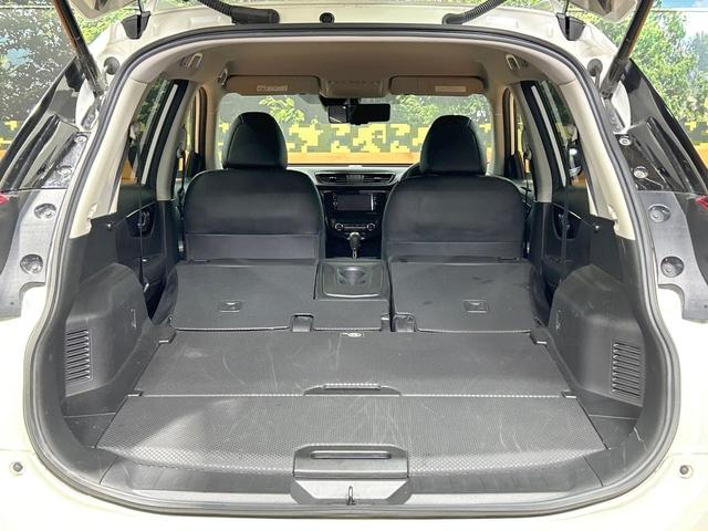 エクストレイル 20Xi 禁煙車 デジタルインナーミラー 全周囲カメラ プロパイロット 純正ナビ Bluetooth再生 フルセグ LEDヘッドライト ルーフレール ETC エマージェンシーブレーキ 純正アルミ(60枚目)