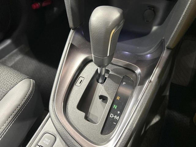 ヤリスクロス Ｚ　禁煙車　純正８型ナビ　全周囲カメラ　トヨタセーフティセンス　レーダークルーズ　クリアランスソナー　ハーフレザーシート　シートヒーター　パワーシート　ＬＥＤヘッドライト　オートハイビーム　ＥＴＣ（50枚目）
