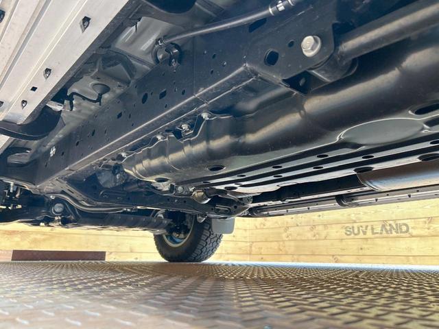 ランドクルーザープラド ＴＸ　Ｌパッケージ　マットブラックエディション　禁煙車　サンルーフ　メーカーナビ　全周囲カメラ　レーダークルーズ　７人乗り　ベージュ革シート　シートエアコン　パワーシート　ルーフレール　ＬＥＤヘッド　ＥＴＣ　オートハイビーム　クリアランスソナー（31枚目）