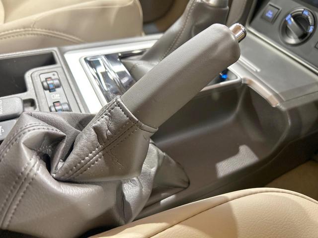 ランドクルーザープラド ＴＸ　Ｌパッケージ　マットブラックエディション　禁煙車　サンルーフ　メーカーナビ　全周囲カメラ　レーダークルーズ　７人乗り　ベージュ革シート　シートエアコン　パワーシート　ルーフレール　ＬＥＤヘッド　ＥＴＣ　オートハイビーム　クリアランスソナー（55枚目）