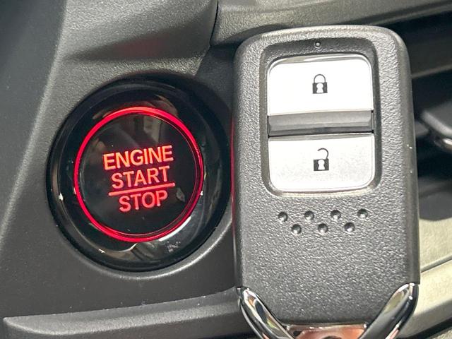 WR-V X 登録済未使用車 純正8型ナビ レーダークルーズ オートハイビーム バックカメラ LEDヘッドライト オートエアコン フルセグ オートライト bluetooth接続 パドルシフト 横滑り防止(8枚目)