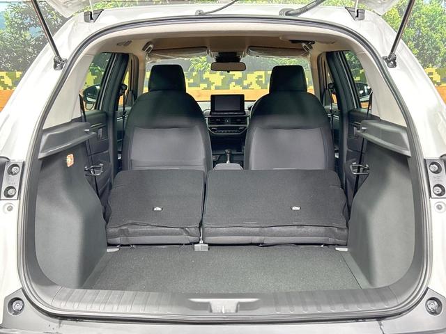 WR-V X 登録済未使用車 純正8型ナビ レーダークルーズ オートハイビーム バックカメラ LEDヘッドライト オートエアコン フルセグ オートライト bluetooth接続 パドルシフト 横滑り防止(11枚目)