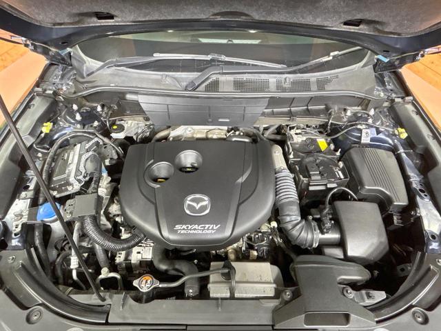 ＣＸ－８ ＸＤ　Ｌパッケージ　禁煙車　全周囲カメラ　ＢＯＳＥサウンド　マツコネナビ　ブラインドスポットモニター　レーダークルーズ　ＬＥＤヘッド＆フォグ　シートヒーター　ＥＴＣ　ヘッドアップディスプレイ　ルーフレール（18枚目）