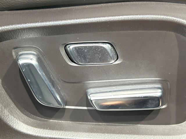 ＣＸ－８ ＸＤ　Ｌパッケージ　禁煙車　全周囲カメラ　ＢＯＳＥサウンド　マツコネナビ　ブラインドスポットモニター　レーダークルーズ　ＬＥＤヘッド＆フォグ　シートヒーター　ＥＴＣ　ヘッドアップディスプレイ　ルーフレール（22枚目）