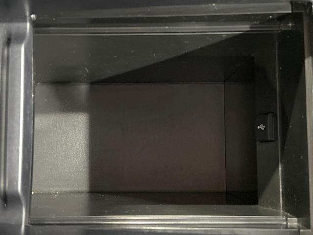 アルファード 2.5S 禁煙車 後席モニター 8型ディスプレイオーディオ 両側電動ドア レーダークルーズ オートハイビーム バックカメラ LEDヘッド&フォグ ETC フルセグ 純正18インチアルミホイール(33枚目)