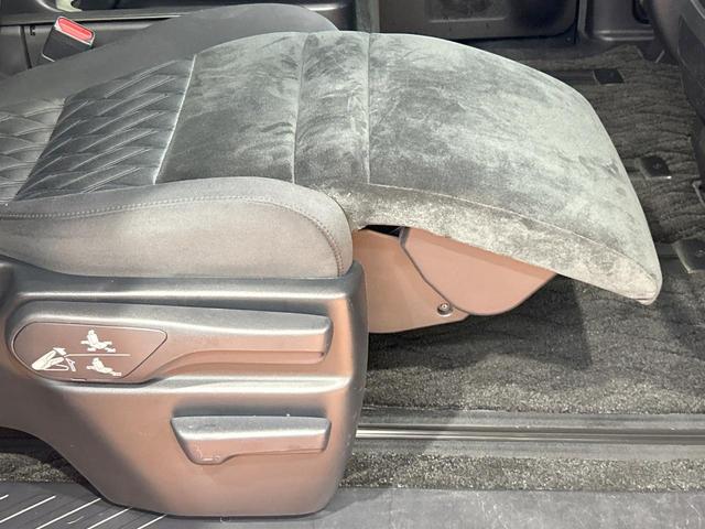 アルファード 2.5S 禁煙車 後席モニター 8型ディスプレイオーディオ 両側電動ドア レーダークルーズ オートハイビーム バックカメラ LEDヘッド&フォグ ETC フルセグ 純正18インチアルミホイール(34枚目)