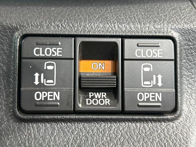 シエンタ Ｇ　禁煙車　両側電動スライドドア　純正ＳＤナビ　バックカメラ　オートエアコン　プッシュスタートシステム　アイドリングストップ　革巻きステアリング　ＥＴＣ　スマートキー（5枚目）