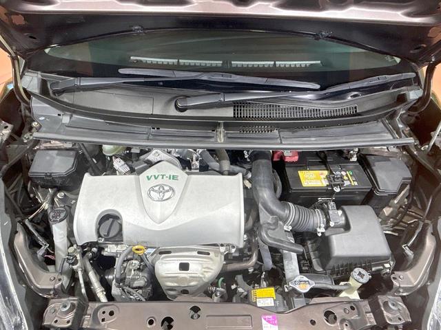 シエンタ Ｇ　禁煙車　両側電動スライドドア　純正ＳＤナビ　バックカメラ　オートエアコン　プッシュスタートシステム　アイドリングストップ　革巻きステアリング　ＥＴＣ　スマートキー（19枚目）