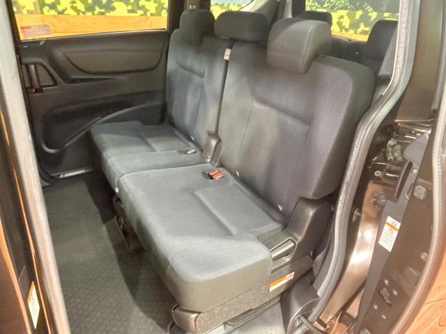 シエンタ Ｇ　禁煙車　両側電動スライドドア　純正ＳＤナビ　バックカメラ　オートエアコン　プッシュスタートシステム　アイドリングストップ　革巻きステアリング　ＥＴＣ　スマートキー（32枚目）