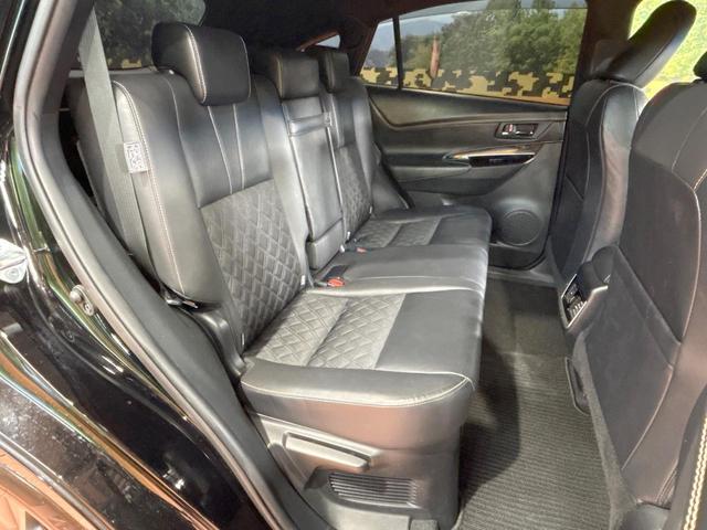 ハリアー プログレス　禁煙車　ＪＢＬ　全周囲カメラ　メーカーナビ　トヨタセーフティセンス　レーダークルーズ　クリアランスソナー　電動リアゲート　ＬＥＤヘッドライト　純正１８インチＡＷ　パワーシート　オートハイビーム　ＥＴＣ（10枚目）