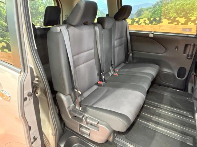 セレナ ＸＶ　禁煙　セーフティーパックＡ　後席モニター　純正９型ナビ　フルセグ　全周囲カメラ　両側電動ドア　ブラインドスポットモニター　クルーズコントロール　クリアランスソナー　オートハイビーム　ＥＴＣ（9枚目）