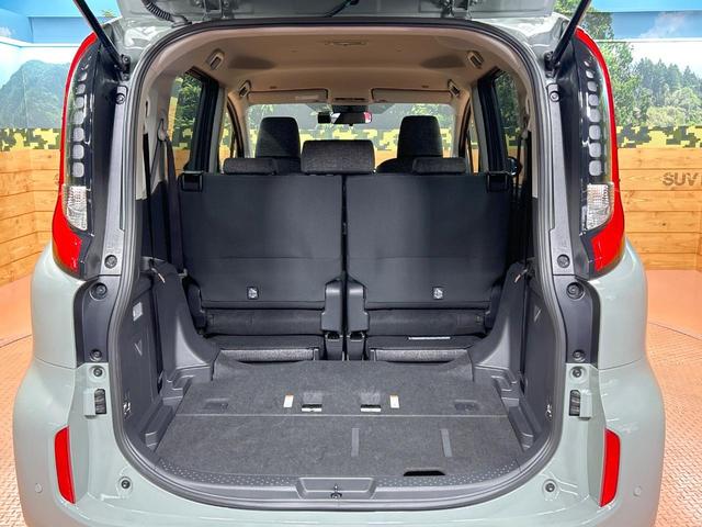 シエンタ ハイブリッドＺ　禁煙車　両側電動ドア　全周囲カメラ　純正１０型ナビ　ブラインドスポットモニター　トヨタセーフティセンス　ＬＥＤヘッドライト　クリアランスソナー　レーダークルーズ　７人乗り　オートエアコン　ＥＴＣ（11枚目）