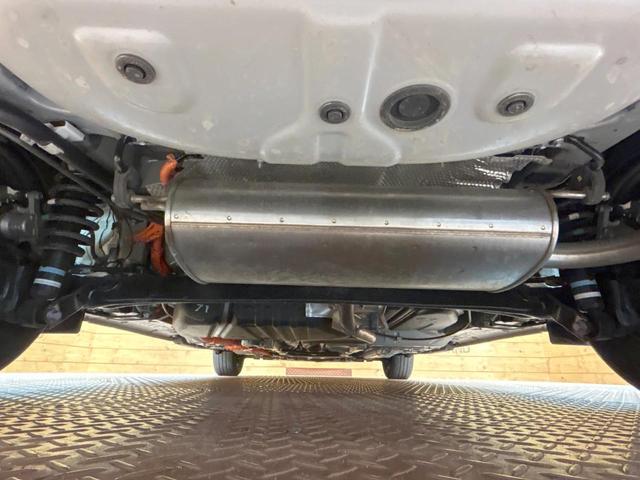 シエンタ ハイブリッドＺ　禁煙車　両側電動ドア　全周囲カメラ　純正１０型ナビ　ブラインドスポットモニター　トヨタセーフティセンス　ＬＥＤヘッドライト　クリアランスソナー　レーダークルーズ　７人乗り　オートエアコン　ＥＴＣ（20枚目）