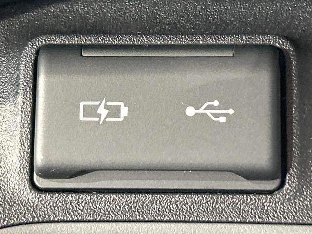 シエンタ ハイブリッドＺ　禁煙車　両側電動ドア　全周囲カメラ　純正１０型ナビ　ブラインドスポットモニター　トヨタセーフティセンス　ＬＥＤヘッドライト　クリアランスソナー　レーダークルーズ　７人乗り　オートエアコン　ＥＴＣ（31枚目）