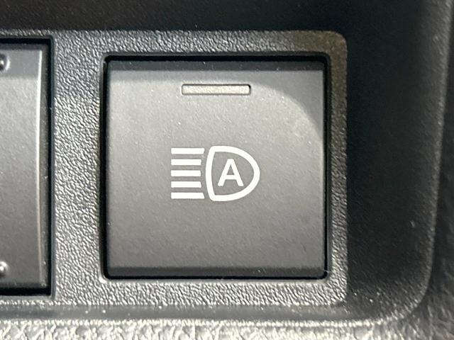 シエンタ ハイブリッドＺ　禁煙車　両側電動ドア　全周囲カメラ　純正１０型ナビ　ブラインドスポットモニター　トヨタセーフティセンス　ＬＥＤヘッドライト　クリアランスソナー　レーダークルーズ　７人乗り　オートエアコン　ＥＴＣ（35枚目）