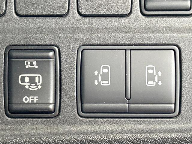 セレナ ハイウェイスター　ＶセレクションＩＩ　禁煙　セーフティパックＢ　ＢＩＧＸ９型ナビ　全周囲カメラ　インテリジェントルームミラー　両側電動ドア　アイドリングストップ　ＥＴＣ　リアエアコン　ＬＥＤヘッドライト　純正１６インチアルミ（7枚目）