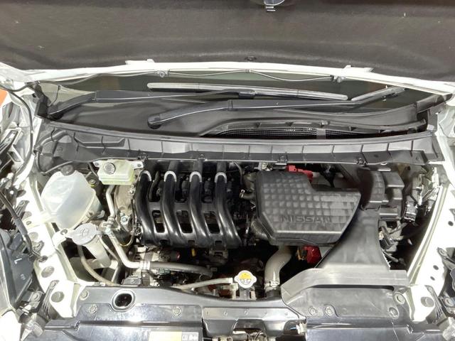 セレナ ハイウェイスター　ＶセレクションＩＩ　禁煙　セーフティパックＢ　ＢＩＧＸ９型ナビ　全周囲カメラ　インテリジェントルームミラー　両側電動ドア　アイドリングストップ　ＥＴＣ　リアエアコン　ＬＥＤヘッドライト　純正１６インチアルミ（19枚目）