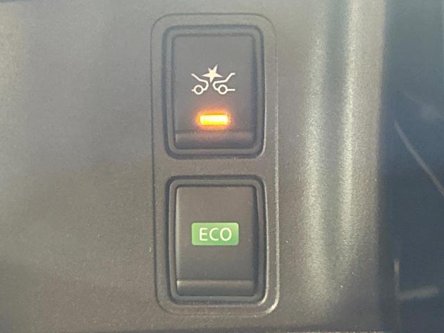 セレナ ハイウェイスター　ＶセレクションＩＩ　禁煙　セーフティパックＢ　ＢＩＧＸ９型ナビ　全周囲カメラ　インテリジェントルームミラー　両側電動ドア　アイドリングストップ　ＥＴＣ　リアエアコン　ＬＥＤヘッドライト　純正１６インチアルミ（29枚目）