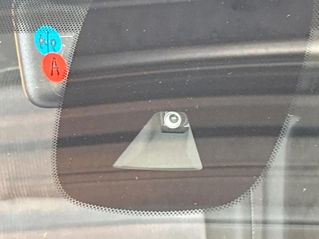 セレナ ハイウェイスター　ＶセレクションＩＩ　禁煙　セーフティパックＢ　ＢＩＧＸ９型ナビ　全周囲カメラ　インテリジェントルームミラー　両側電動ドア　アイドリングストップ　ＥＴＣ　リアエアコン　ＬＥＤヘッドライト　純正１６インチアルミ（35枚目）