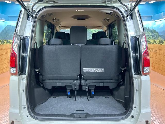 セレナ ハイウェイスター　ＶセレクションＩＩ　禁煙　セーフティパックＢ　ＢＩＧＸ９型ナビ　全周囲カメラ　インテリジェントルームミラー　両側電動ドア　アイドリングストップ　ＥＴＣ　リアエアコン　ＬＥＤヘッドライト　純正１６インチアルミ（62枚目）