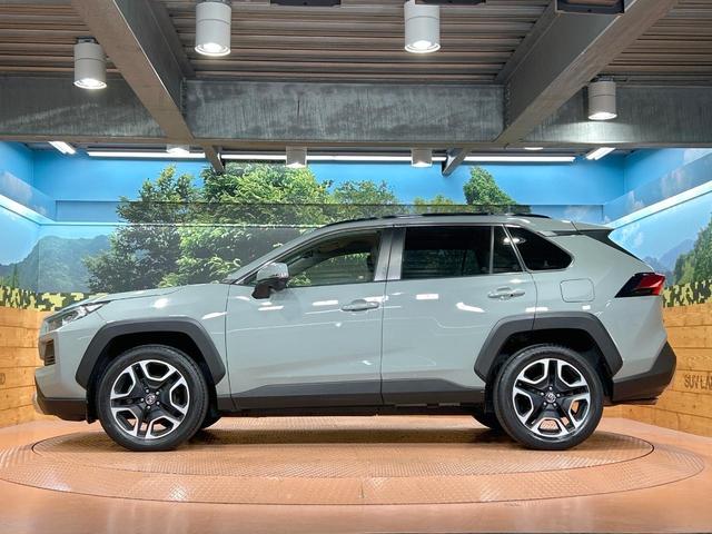 ＲＡＶ４ アドベンチャー　禁煙車　９型ナビ　ブラインドスポットモニター　電動リアゲート　シートベンチレーション　トヨタセーフティセンス　クリアランスソナー　レーダークルーズ　純正１８インチＡＷ　ステアリングヒーター　ＥＴＣ（48枚目）