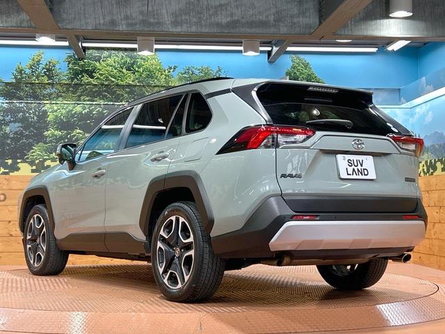 ＲＡＶ４ アドベンチャー　禁煙車　９型ナビ　ブラインドスポットモニター　電動リアゲート　シートベンチレーション　トヨタセーフティセンス　クリアランスソナー　レーダークルーズ　純正１８インチＡＷ　ステアリングヒーター　ＥＴＣ（49枚目）