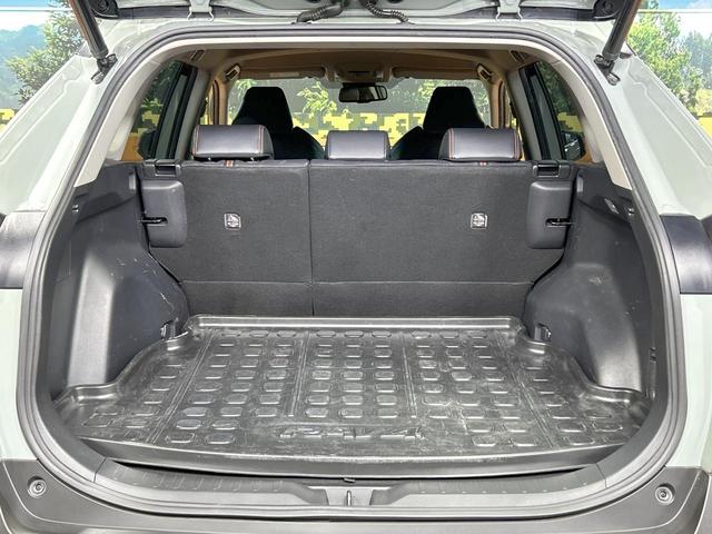 ＲＡＶ４ アドベンチャー　禁煙車　９型ナビ　ブラインドスポットモニター　電動リアゲート　シートベンチレーション　トヨタセーフティセンス　クリアランスソナー　レーダークルーズ　純正１８インチＡＷ　ステアリングヒーター　ＥＴＣ（62枚目）