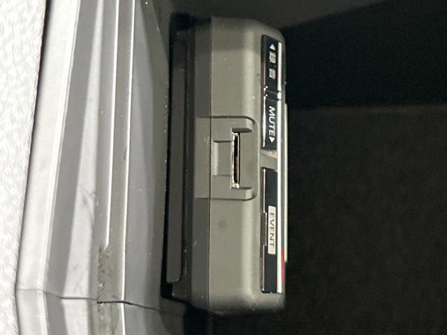 フォレスター Ｘ－エディション　禁煙　ＤＩＡＴＯＮＥナビ　電動リアゲート　スマートビューミラー　ブラインドスポットモニター　アイドリングストップ　ＥＴＣ　パワーシート　ルーフレール　シートヒーター　ステアリングヒーター　パドルシフト（42枚目）