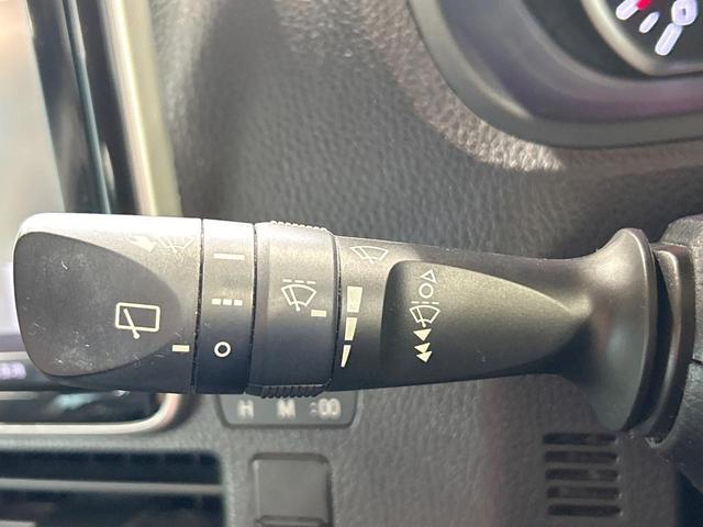 ヴォクシー ＺＳ　禁煙　後席モニター　純正９型ナビ　バックカメラ　両側電動ドア　ＥＴＣ　アイドリングストップ　ＬＥＤヘッドライト　純正１６インチアルミ　コーナーセンサー　フルセグ　Ｂｌｕｅｔｏｏｔｈ（27枚目）