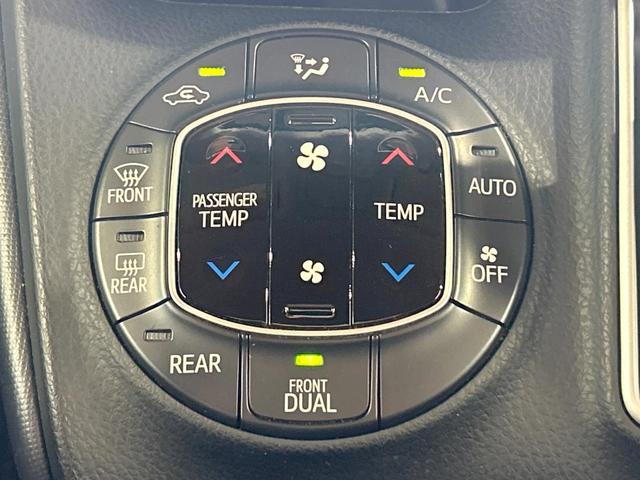 ヴォクシー ＺＳ　禁煙　後席モニター　純正９型ナビ　バックカメラ　両側電動ドア　ＥＴＣ　アイドリングストップ　ＬＥＤヘッドライト　純正１６インチアルミ　コーナーセンサー　フルセグ　Ｂｌｕｅｔｏｏｔｈ（30枚目）