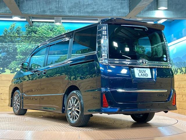 ヴォクシー ＺＳ　禁煙　後席モニター　純正９型ナビ　バックカメラ　両側電動ドア　ＥＴＣ　アイドリングストップ　ＬＥＤヘッドライト　純正１６インチアルミ　コーナーセンサー　フルセグ　Ｂｌｕｅｔｏｏｔｈ（45枚目）