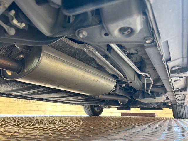 ヴォクシー ＺＳ　禁煙　後席モニター　純正９型ナビ　バックカメラ　両側電動ドア　ＥＴＣ　アイドリングストップ　ＬＥＤヘッドライト　純正１６インチアルミ　コーナーセンサー　フルセグ　Ｂｌｕｅｔｏｏｔｈ（52枚目）