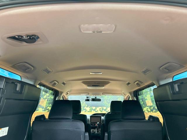 ヴォクシー ＺＳ　禁煙　後席モニター　純正９型ナビ　バックカメラ　両側電動ドア　ＥＴＣ　アイドリングストップ　ＬＥＤヘッドライト　純正１６インチアルミ　コーナーセンサー　フルセグ　Ｂｌｕｅｔｏｏｔｈ（58枚目）