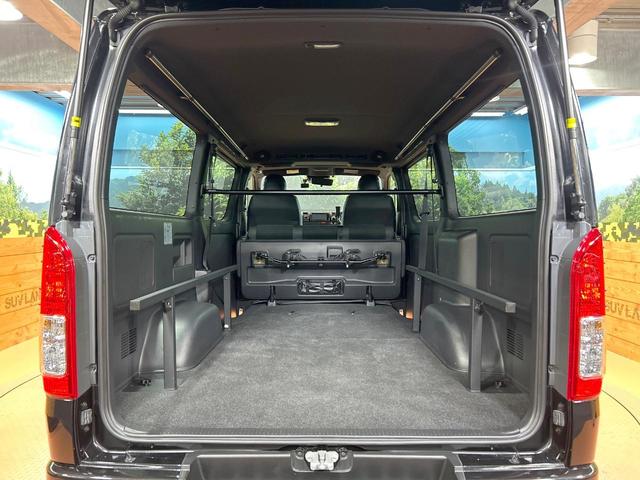 ハイエースバン スーパーGL ダークプライムII 禁煙車 TRDフロントスポイラー 両側電動ドア 全周囲カメラ 純正SDナビ デジタルインナーミラー クリアランスソナー LEDヘッドライト 100V電源 セーフティセンス オートエアコン ETC(11枚目)