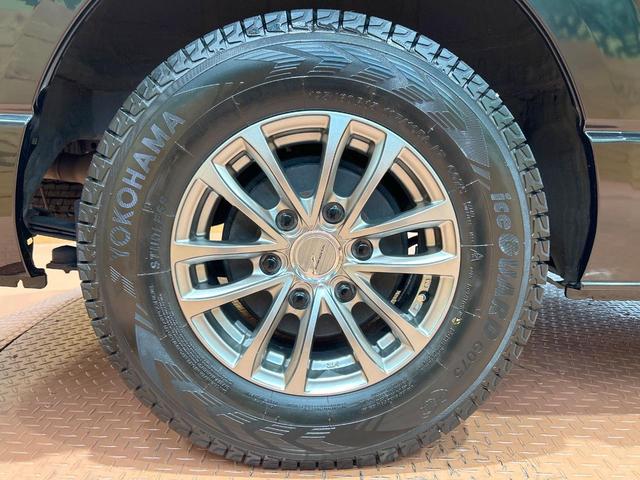 ハイエースバン スーパーGL ダークプライムII 禁煙車 TRDフロントスポイラー 両側電動ドア 全周囲カメラ 純正SDナビ デジタルインナーミラー クリアランスソナー LEDヘッドライト 100V電源 セーフティセンス オートエアコン ETC(13枚目)