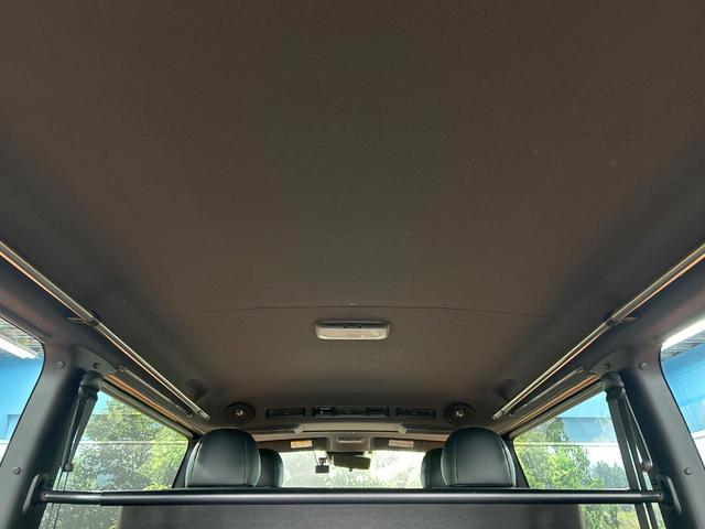 ハイエースバン スーパーGL ダークプライムII 禁煙車 TRDフロントスポイラー 両側電動ドア 全周囲カメラ 純正SDナビ デジタルインナーミラー クリアランスソナー LEDヘッドライト 100V電源 セーフティセンス オートエアコン ETC(35枚目)