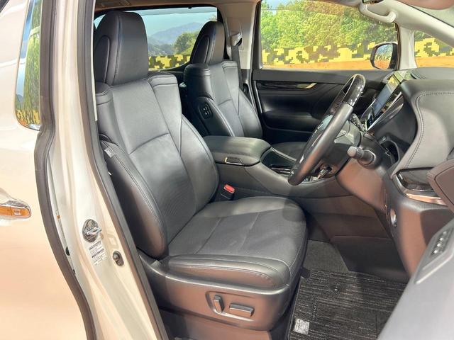 アルファード 2.5S Cパッケージ 禁煙 後席モニター 純正10型ナビ シートベンチレーション ステアリングヒーター レーダークルーズ オートハイビーム 両側電動ドア 電動リアゲート 3眼LED シーケンシャルウィンカー ETC(8枚目)