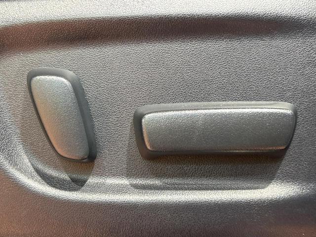 アルファード 2.5S Cパッケージ 禁煙 後席モニター 純正10型ナビ シートベンチレーション ステアリングヒーター レーダークルーズ オートハイビーム 両側電動ドア 電動リアゲート 3眼LED シーケンシャルウィンカー ETC(42枚目)