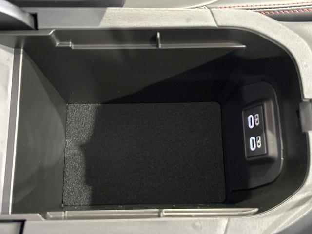 ＲＡＶ４ ハイブリッドアドベンチャー　オフロードパッケージＩＩ　禁煙車　全周囲カメラ　１０型ディスプレイオーディオ　ブラインドスポットモニター　レーダークルーズ　オートハイビーム　ルーフレール　シートベンチレーション　電動リアゲート　ＥＴＣ　ＬＥＤヘッド＆フォグ（42枚目）