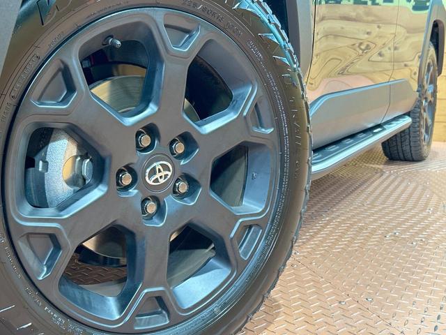 ＲＡＶ４ ハイブリッドアドベンチャー　オフロードパッケージＩＩ　禁煙車　全周囲カメラ　１０型ディスプレイオーディオ　ブラインドスポットモニター　レーダークルーズ　オートハイビーム　ルーフレール　シートベンチレーション　電動リアゲート　ＥＴＣ　ＬＥＤヘッド＆フォグ（45枚目）