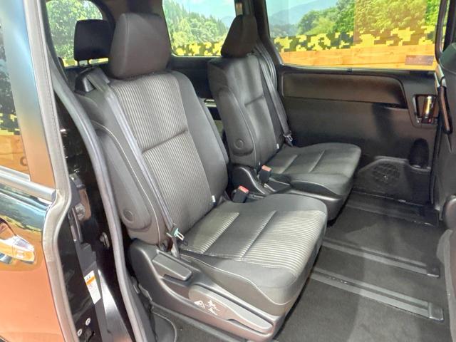 ヴォクシー ZS 煌II 禁煙車 後席モニター 10型ナビ 両側電動ドア バックカメラ クルコン オートハイビーム LEDヘッド&フォグ フルセグ bluetooth接続 リアオートエアコン ETC 純正16AW(9枚目)