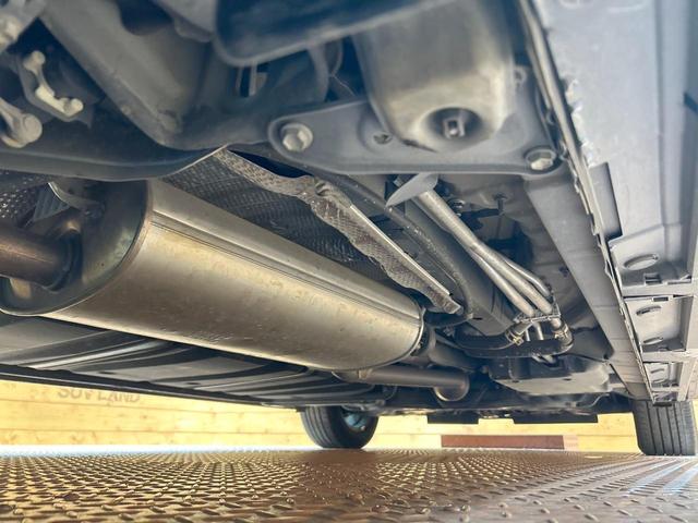 ヴォクシー ZS 煌II 禁煙車 後席モニター 10型ナビ 両側電動ドア バックカメラ クルコン オートハイビーム LEDヘッド&フォグ フルセグ bluetooth接続 リアオートエアコン ETC 純正16AW(56枚目)