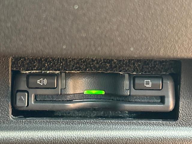 ジムニー ＸＣ　禁煙車　シートヒーター　９型ナビ　クリアランスソナー　クルーズコントロール　バックカメラ　レーンアシスト　ＬＥＤヘッド　オートマチックハイビーム　ＥＴＣ　スマートキー　ＣＤ／ＤＶＤ再生（6枚目）