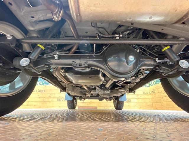 ジムニー ＸＣ　禁煙車　シートヒーター　９型ナビ　クリアランスソナー　クルーズコントロール　バックカメラ　レーンアシスト　ＬＥＤヘッド　オートマチックハイビーム　ＥＴＣ　スマートキー　ＣＤ／ＤＶＤ再生（17枚目）