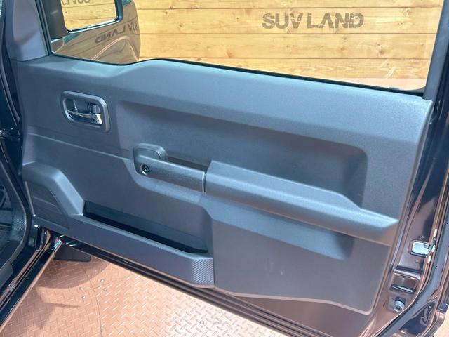 ジムニー ＸＣ　禁煙車　シートヒーター　９型ナビ　クリアランスソナー　クルーズコントロール　バックカメラ　レーンアシスト　ＬＥＤヘッド　オートマチックハイビーム　ＥＴＣ　スマートキー　ＣＤ／ＤＶＤ再生（48枚目）