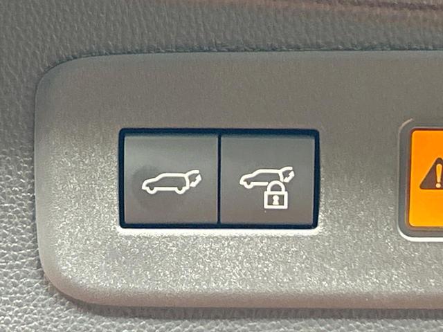 ランドクルーザー250 VX 禁煙車 サンルーフ JBLサウンド 全周囲カメラ 丸目ヘッドライト 12型ナビ トヨタチームメイト クリアランスソナー レーンアシスト デジタルインナーミラー ルーフレール ETC2.0(8枚目)