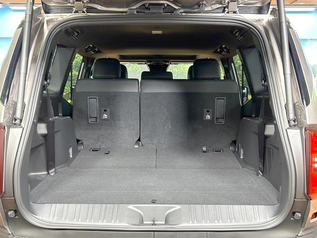 ランドクルーザー250 VX 禁煙車 サンルーフ JBLサウンド 全周囲カメラ 丸目ヘッドライト 12型ナビ トヨタチームメイト クリアランスソナー レーンアシスト デジタルインナーミラー ルーフレール ETC2.0(11枚目)