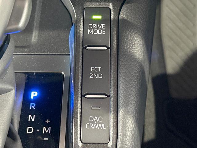 ランドクルーザー250 VX 禁煙車 サンルーフ JBLサウンド 全周囲カメラ 丸目ヘッドライト 12型ナビ トヨタチームメイト クリアランスソナー レーンアシスト デジタルインナーミラー ルーフレール ETC2.0(30枚目)